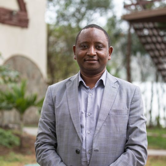 Dr. Nelson Muriu